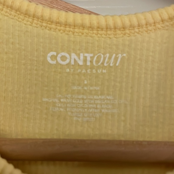 Pack of two crop tanks - Picture 2 of 4